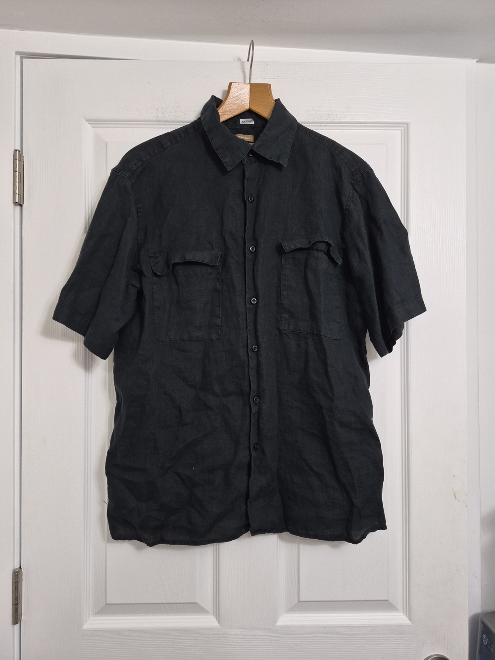 Men's Short-Sleeve Casual Button-Down Shirt — Black 100% Linen